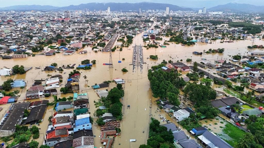 วิกฤตหาดใหญ่: เมื่อระบบรัฐล่มสลายและนายกฯ หายตัว